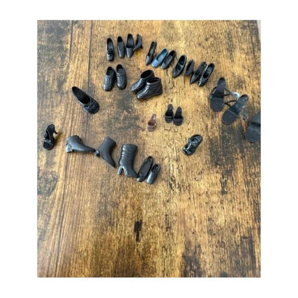 Vintage Barbie Fashon Doll Shoes Lot Black Brown Heels Boots Pumps Flats 20+ Pc